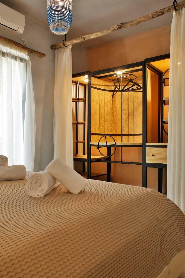 Beach Front Villa Melani Мітіліні Екстер'єр фото