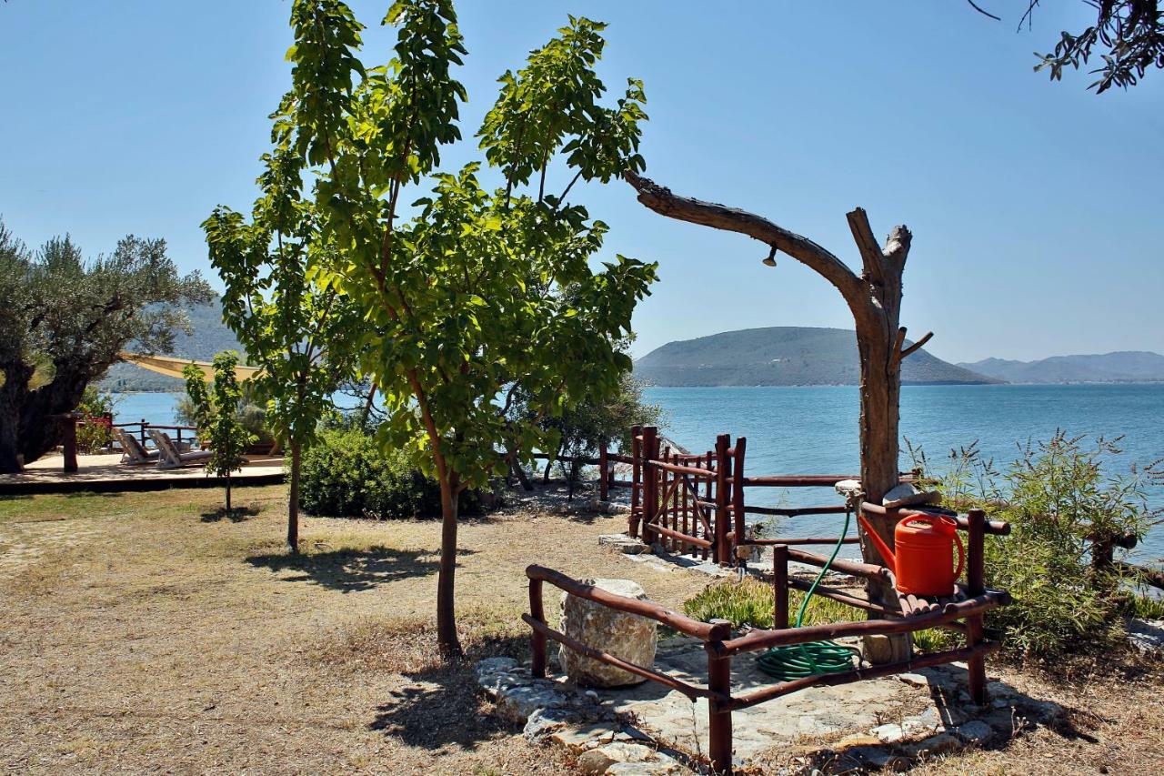 Beach Front Villa Melani Мітіліні Екстер'єр фото
